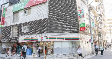 写真：セブンイレブン